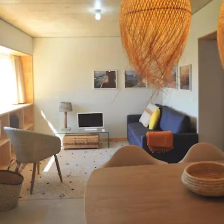 Madragoa Moderns Apartment Lisbon