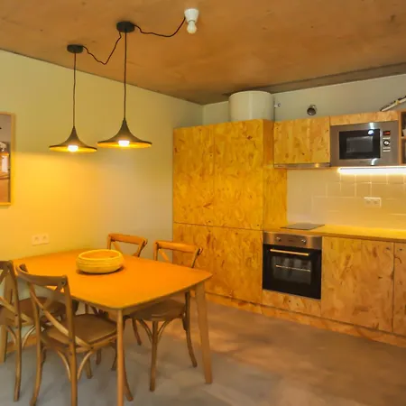 Apartamento Madragoa Moderns *