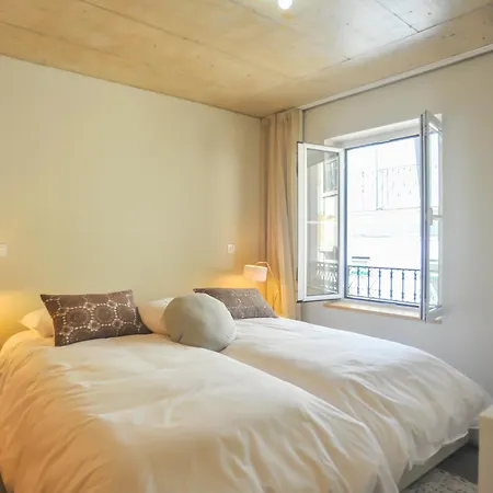 Apartment Madragoa Moderns Lisbon