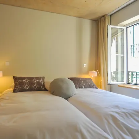 Apartamento Madragoa Moderns *